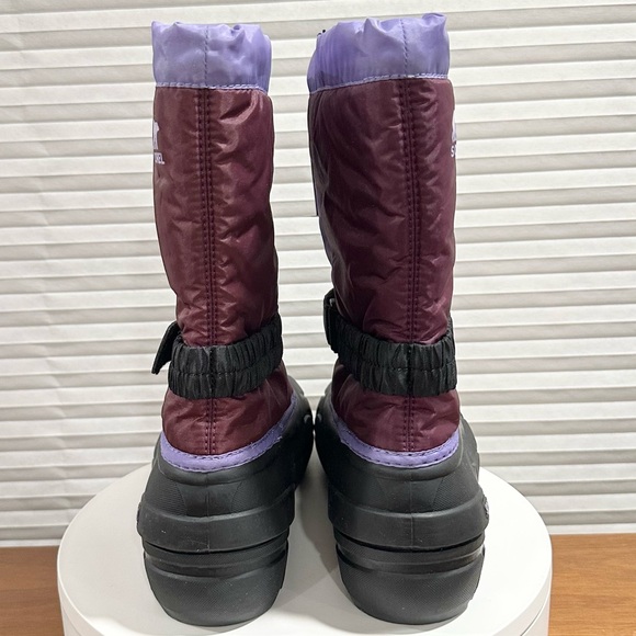 🌸SOREL🌸  Kids' Flurry Waterproof Snow Boot Size: 7 - Picture 8 of 10